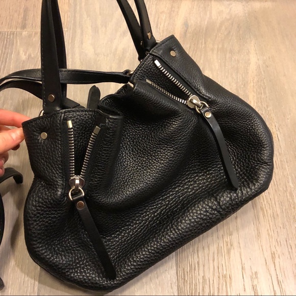 Burberry Bags Burberry Maidstone Black Leather Shoulder Bag Poshmark